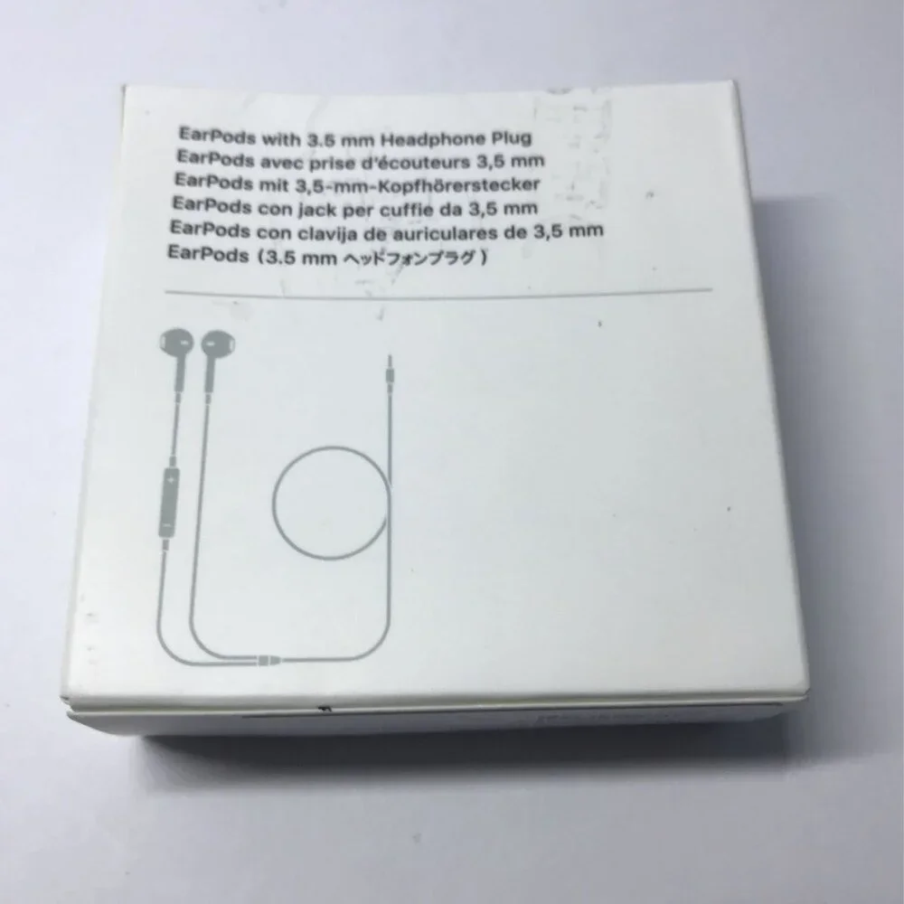 Original Apple EarPods A1472 3.5mm w/ Remote In Ear Canal Headset Headphones